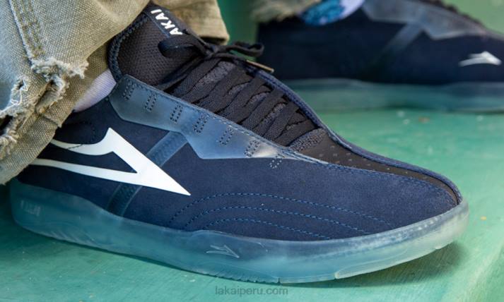 ante_azul_marino_6xtr35lakai_modificacion.jpg ante azul marino 6XTR35Lakai modificación - Imagen 1